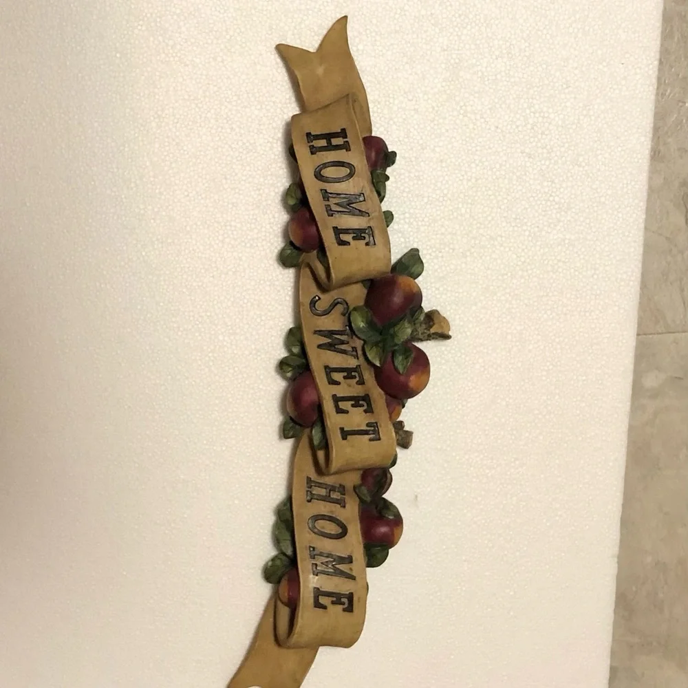 Decorative Wall ”Home Sweet Home” Apple Resin Plaque Country  Decor 23